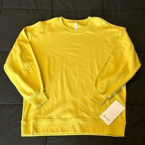 NWT Lululemon Perfectly Oversized Crew